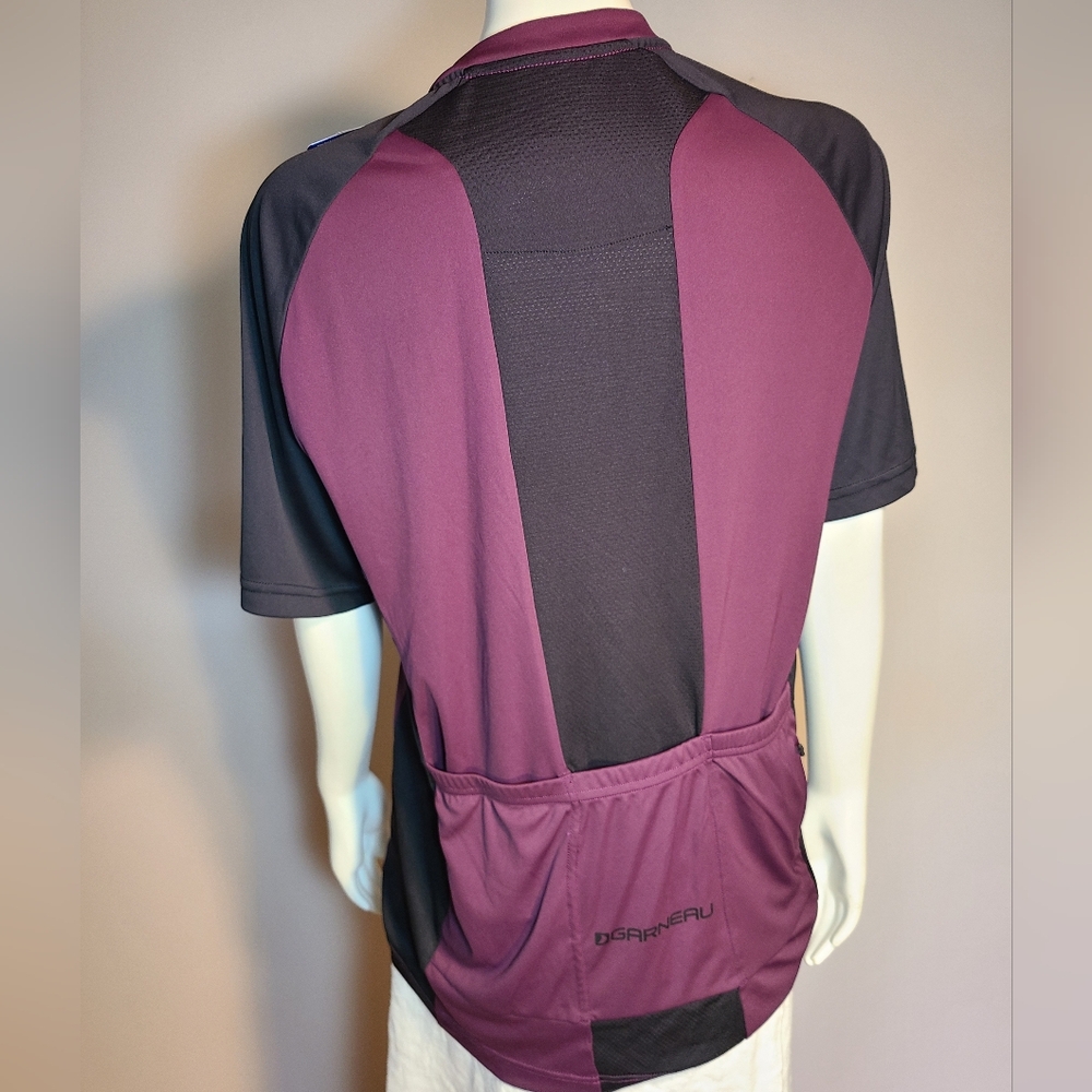 NWT Men's Garneau cycling shirt with pockets - Picture 2 of 5